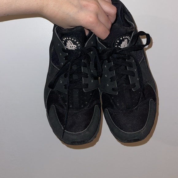 Black nike huarache - Picture 2 of 4